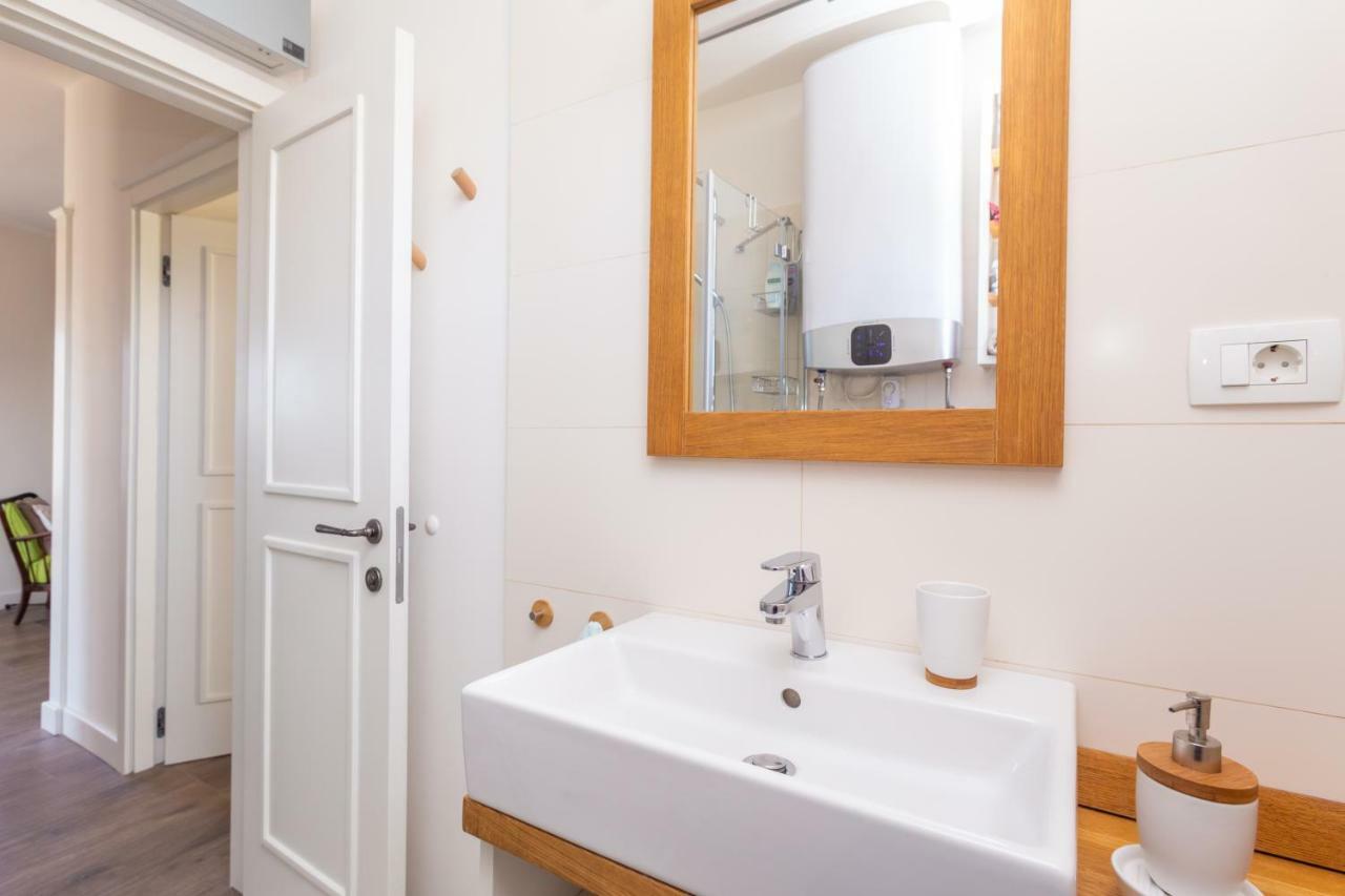 Adorma Hum Apartment Bagian luar foto