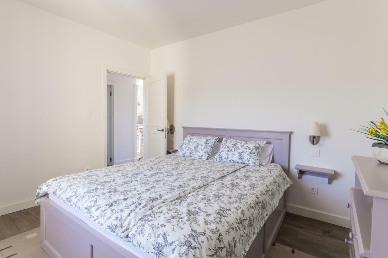 Adorma Hum Apartment Bagian luar foto